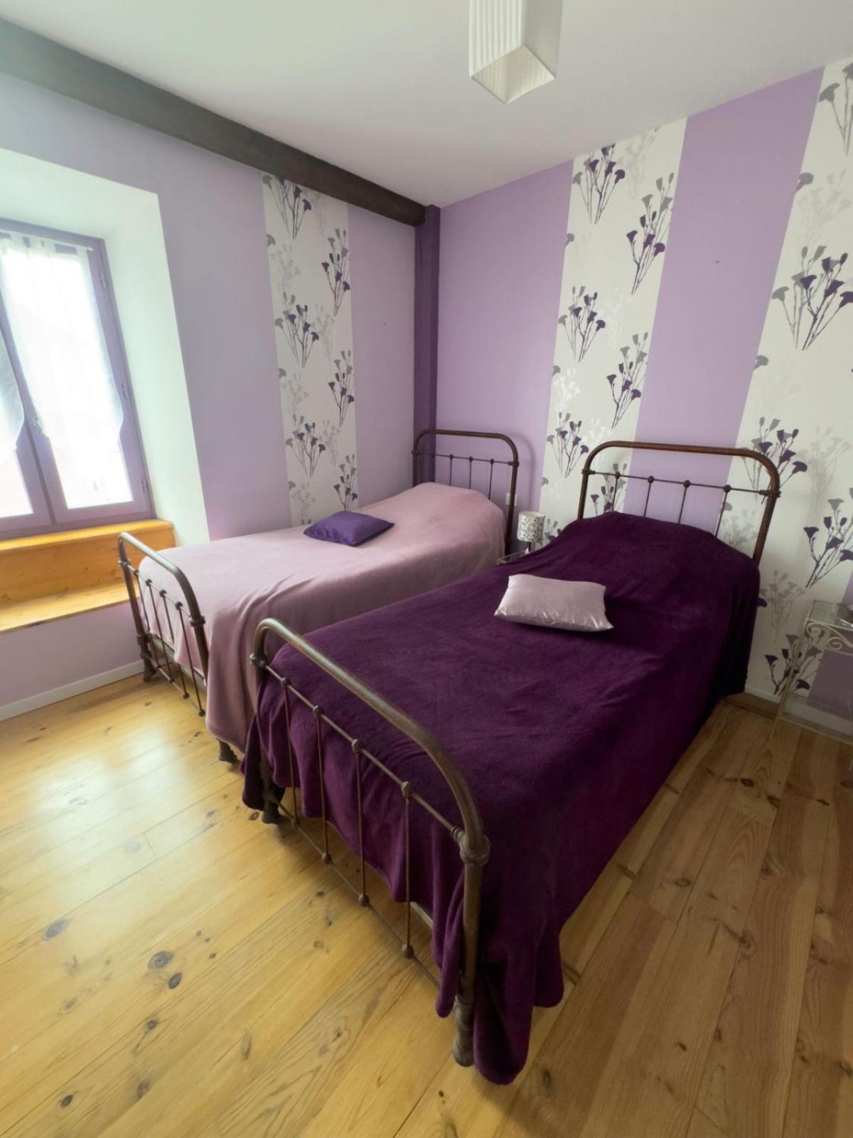 L'Oustal De L'Annetta Chambres Et Tables D'Hotes Comus Екстер'єр фото