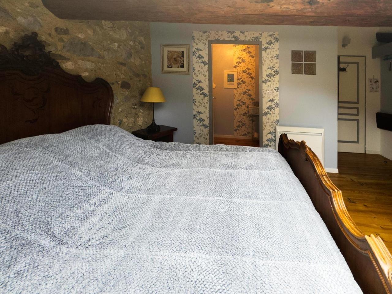 L'Oustal De L'Annetta Chambres Et Tables D'Hotes Comus Екстер'єр фото