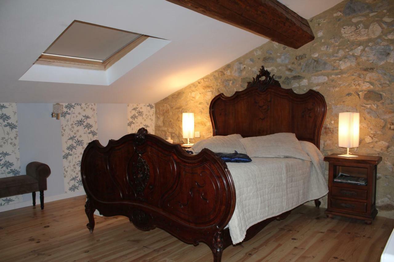 L'Oustal De L'Annetta Chambres Et Tables D'Hotes Comus Екстер'єр фото